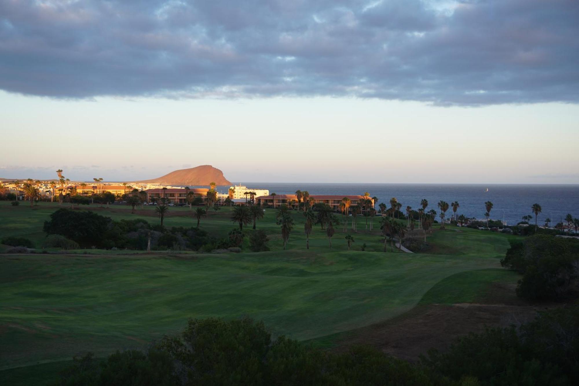 Golf Del Sur Apartment - Magnificent Panorama Of The Ocean, El Teide, And Montana Roja San Miguel de Abona Exterior photo